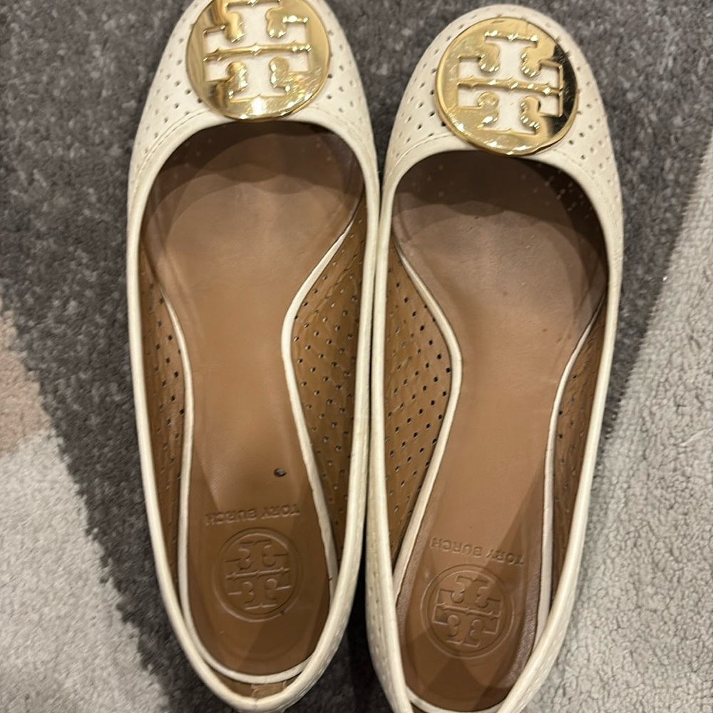 Tory Burch Cream Ballet Flats with Gold Accents